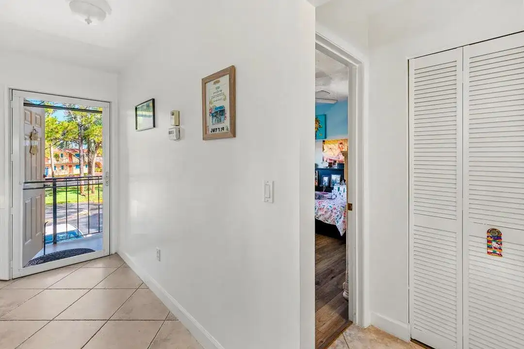 1975 SW Palm City Road # G, Stuart FL 34994 photo 4