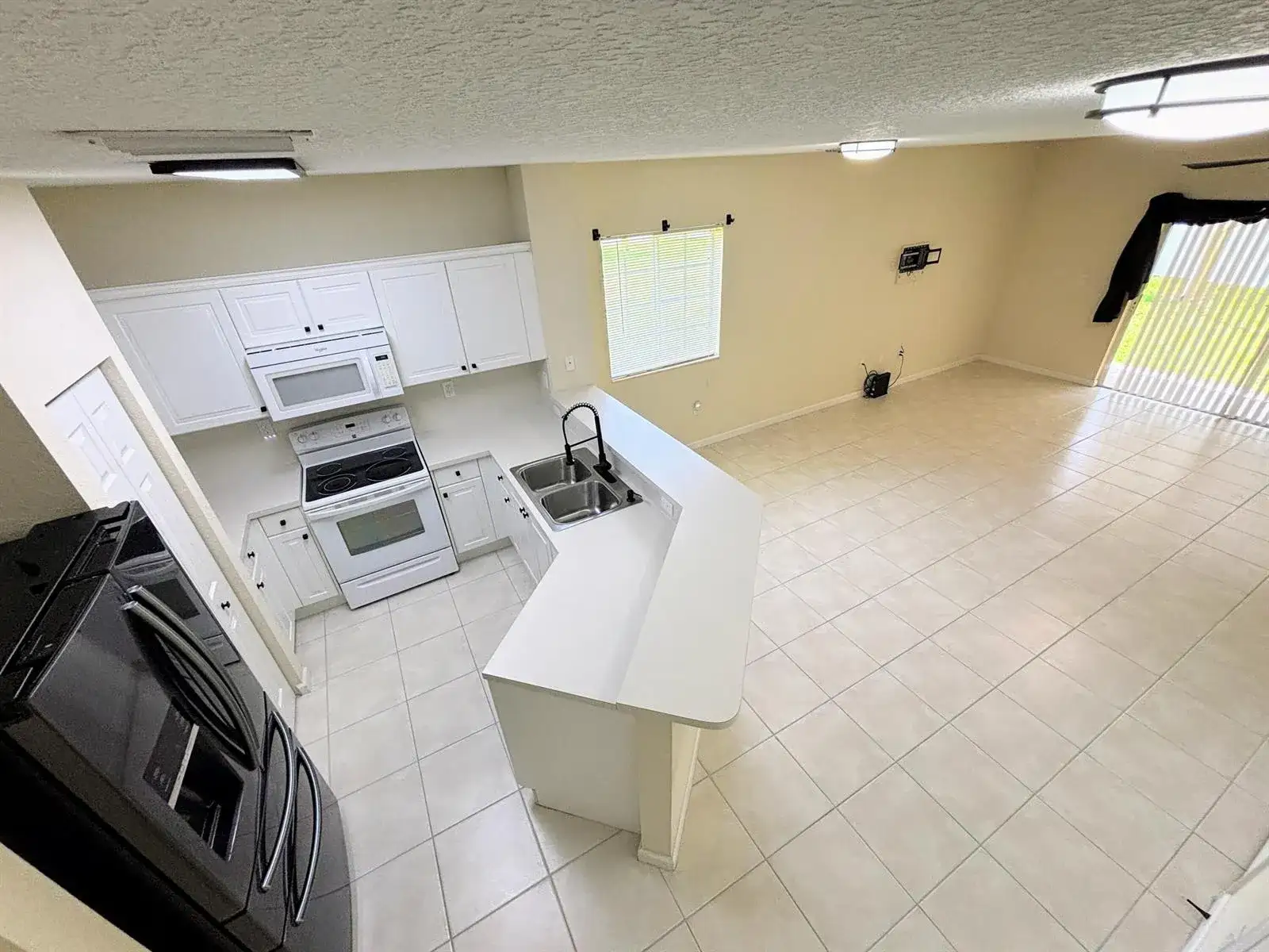5088 SE Mariner Garden Circle, Stuart FL 34997 photo 5