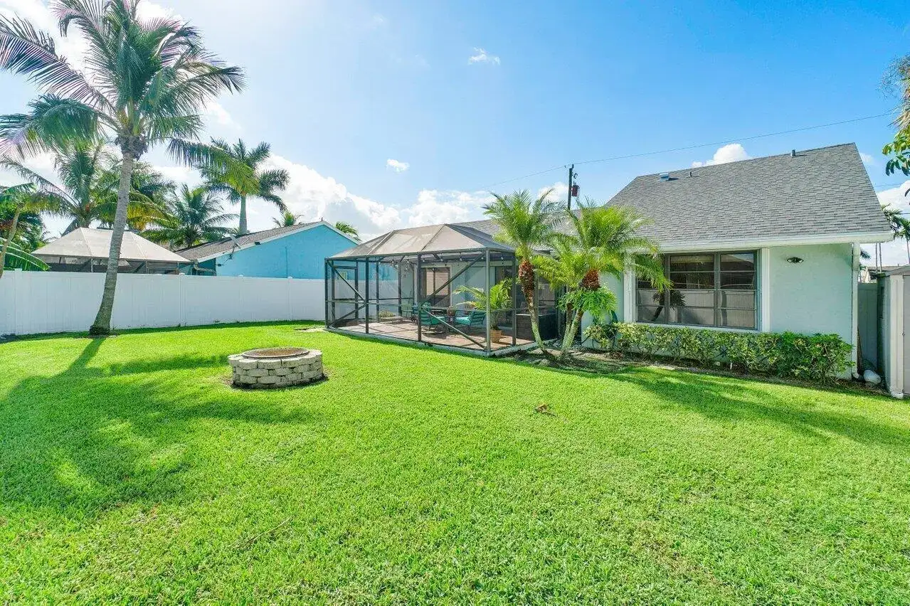 6085 Robinson Street, Jupiter FL 33458 photo 3