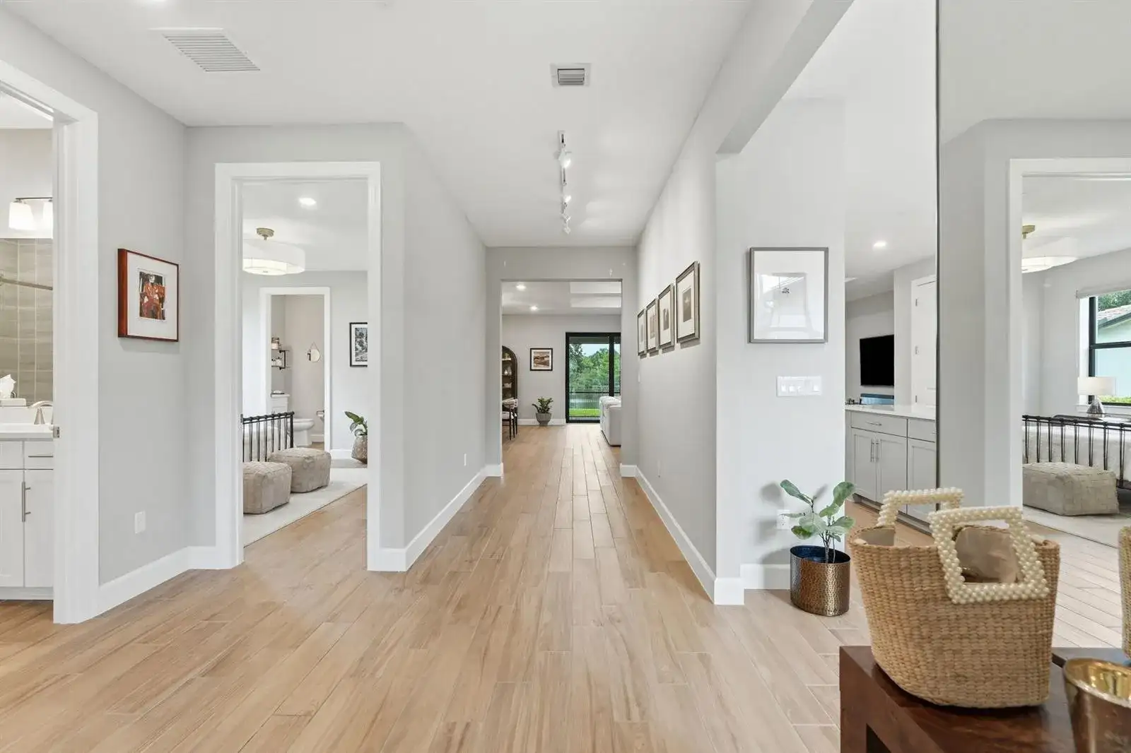 208 Sonoma Isles Circle, Jupiter FL 33478 photo 2