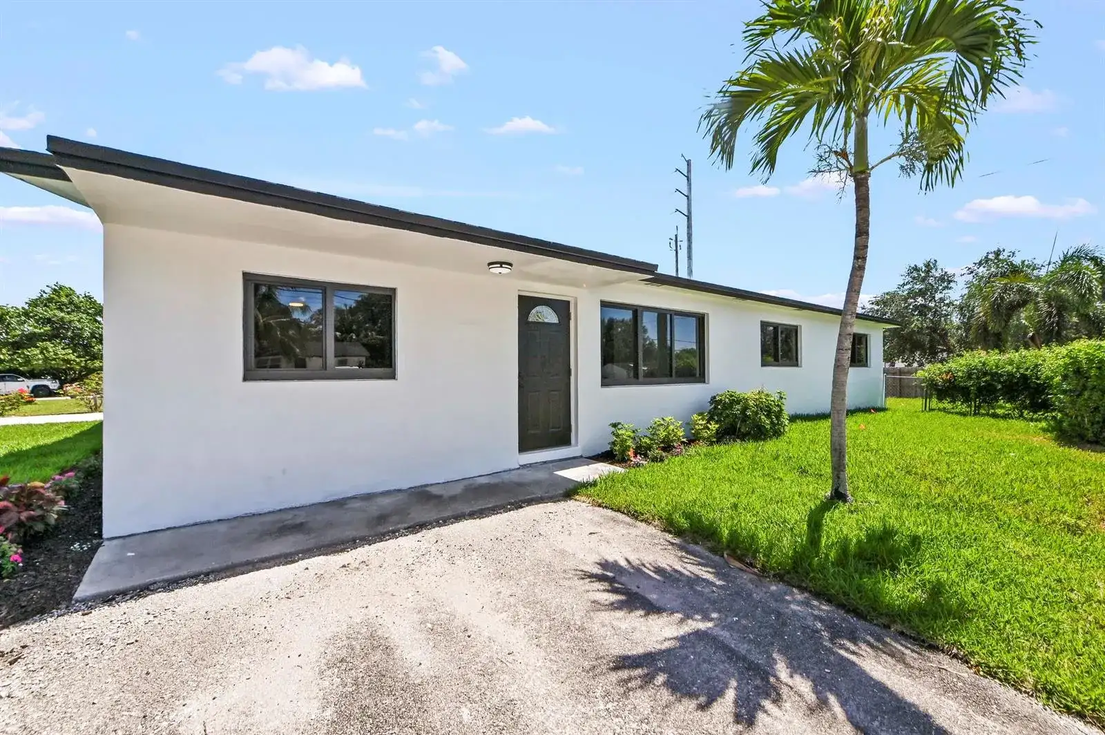 3645 Melaleuca Lane, Lake Worth FL 33461 photo 2