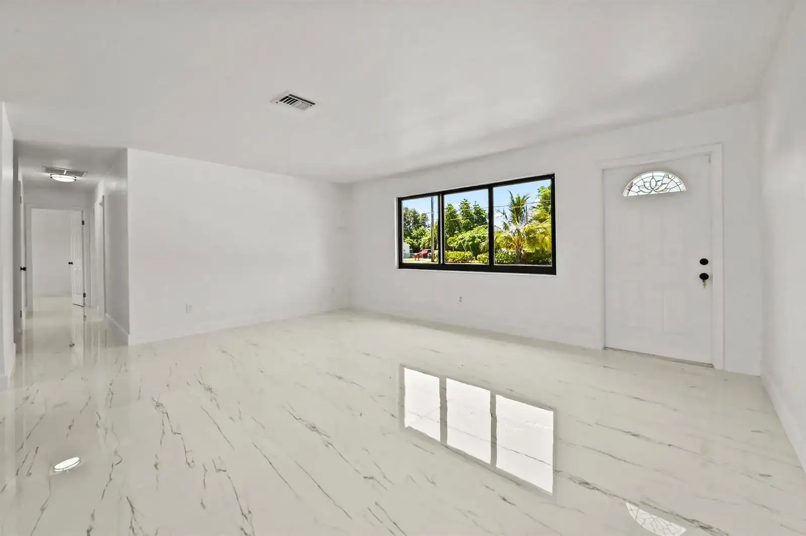 3645 Melaleuca Lane, Lake Worth FL 33461 photo 4