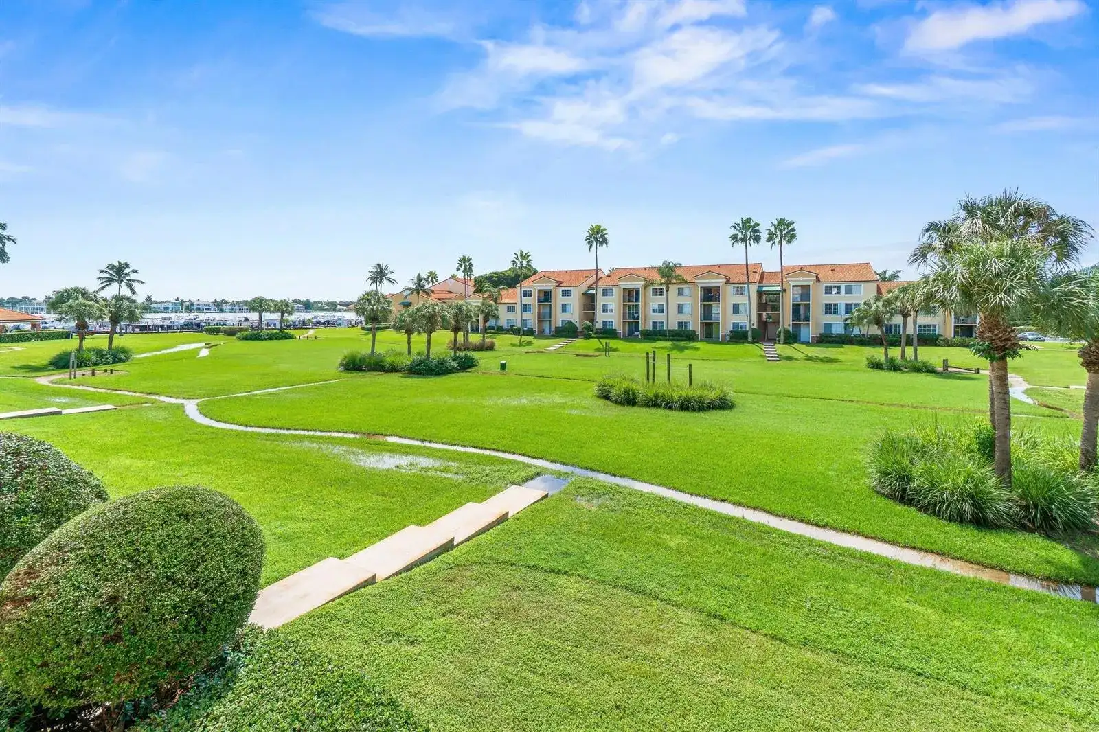 145 Yacht Club Way # 210, Hypoluxo FL 33462 photo 2