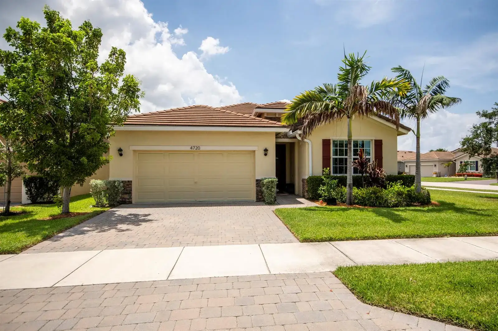 4720 NW Exchange Avenue, Jensen Beach FL 34957 photo 2