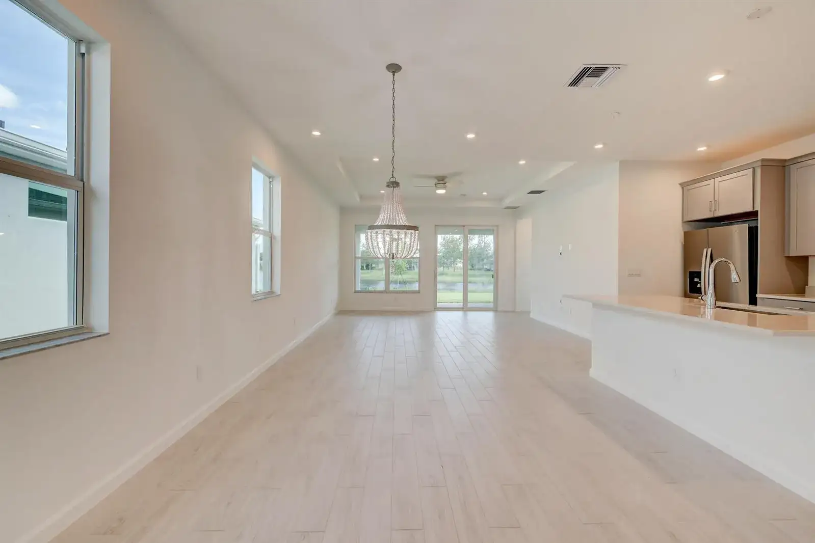 12712 SW Eleanor Drive, Port St. Lucie FL 34987 photo 5