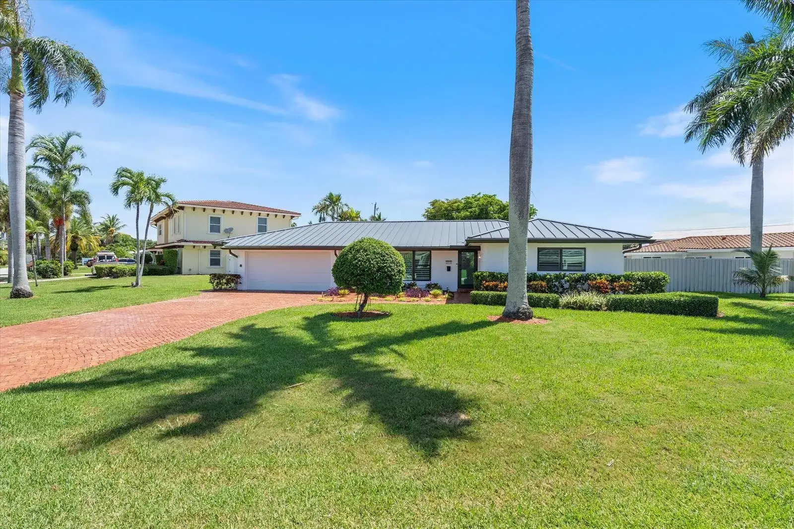 4410 NE 24th Avenue, Lighthouse Point FL 33064 photo 2