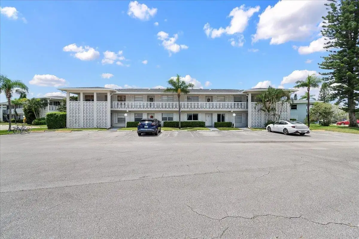 1395 SW 27th Avenue # 103, Delray Beach FL 33445 photo 3