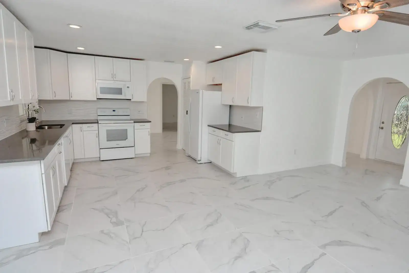 943 SE Browning Avenue, Port St. Lucie FL 34983 photo 5
