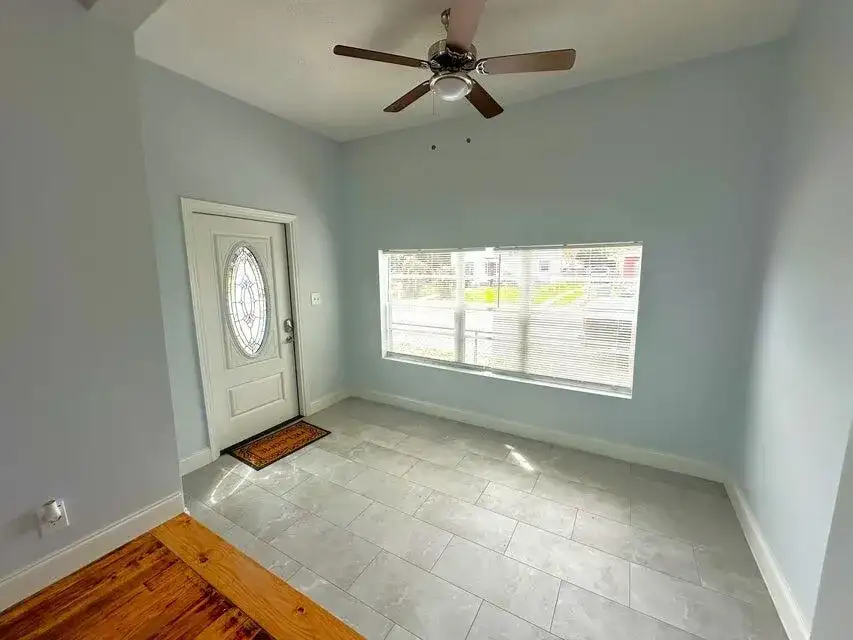 139 Alma Court, Fort Pierce FL 34950 photo 4