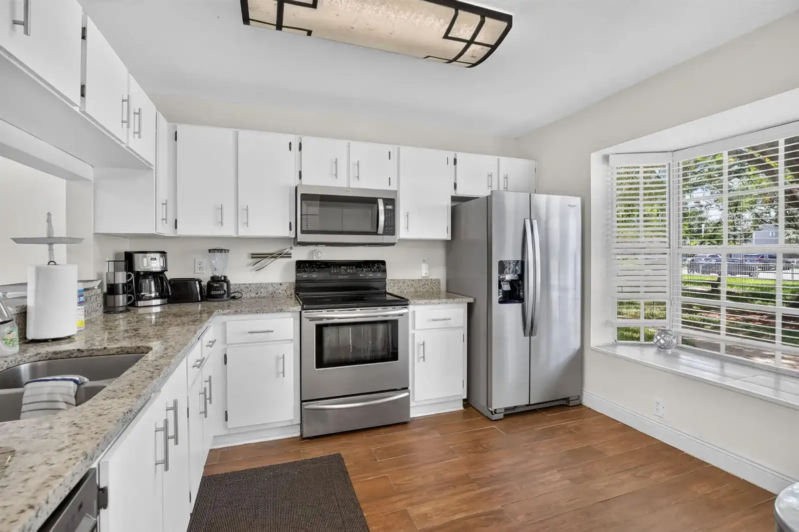 12175 NW 36th Place, Sunrise FL 33323 photo 4