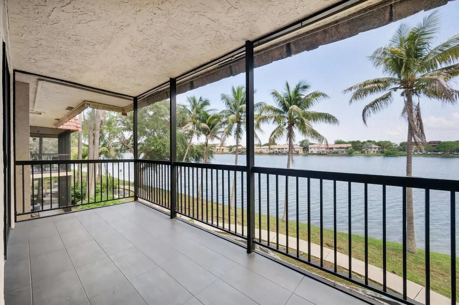 740 NE 199th Street # 205g, Miami FL 33179 photo 2