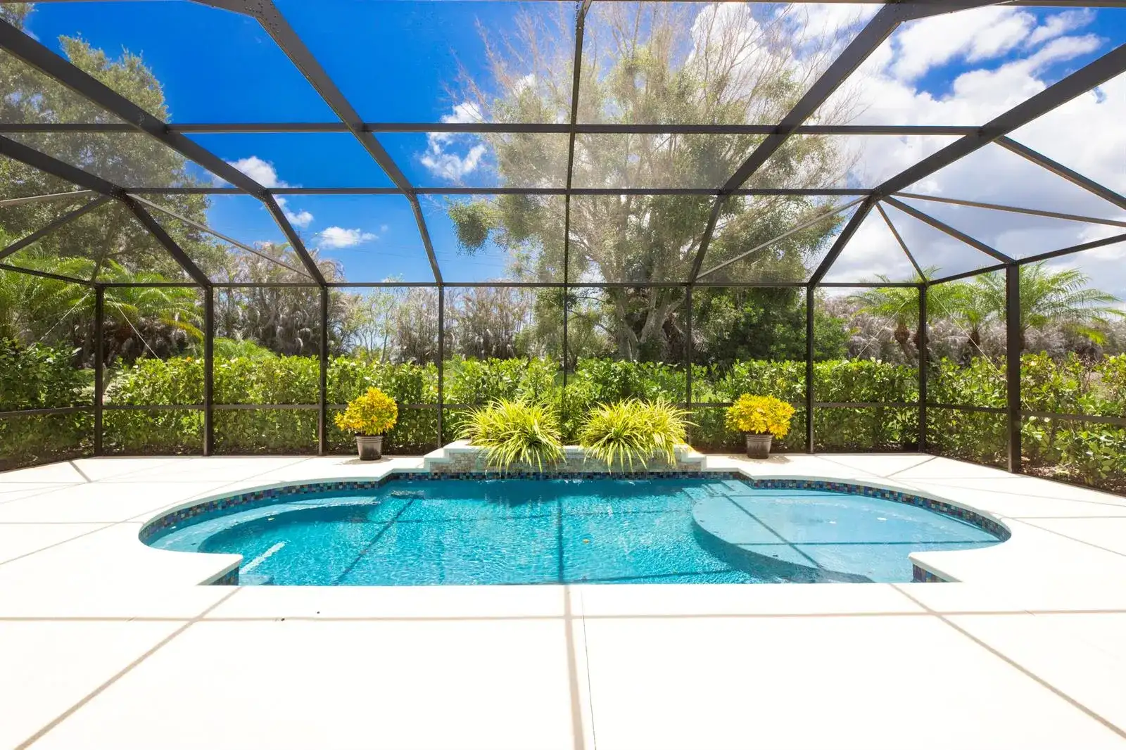 421 SW Crabapple Cove, Port St. Lucie FL 34986 photo 2