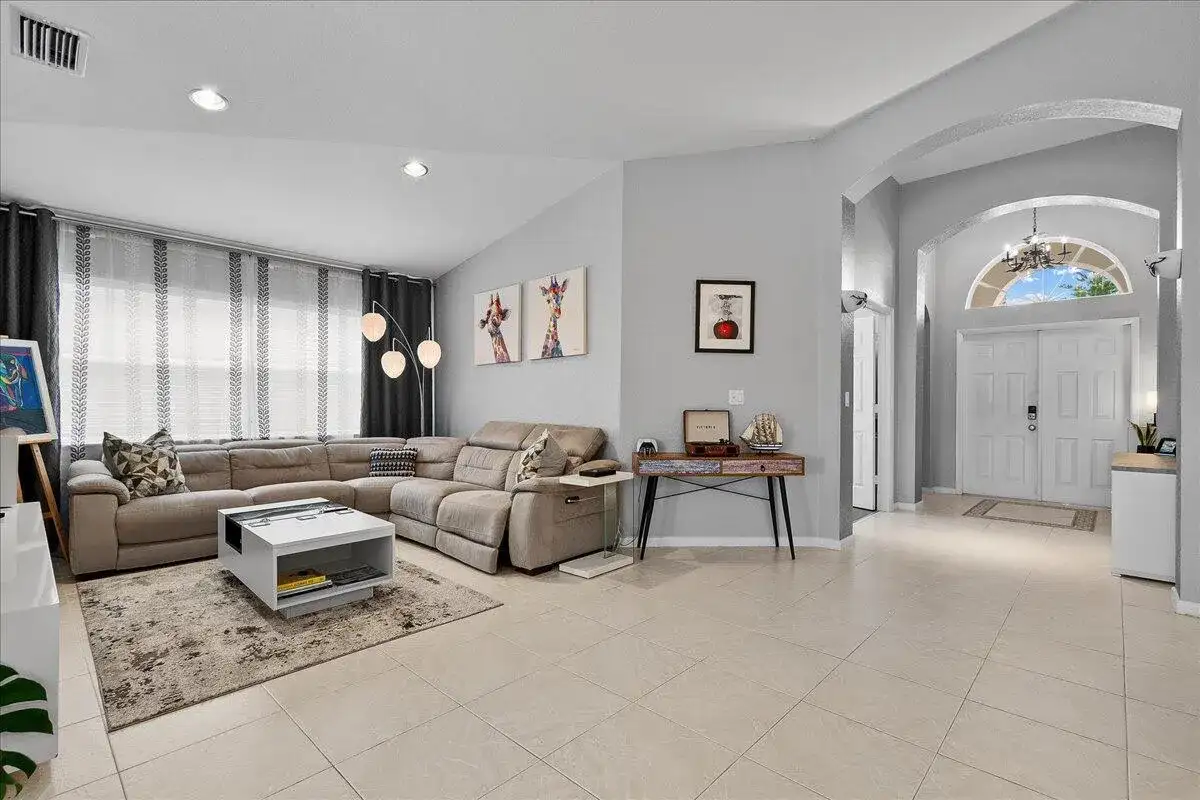 15151 Banbury Way, Wellington FL 33414 photo 3
