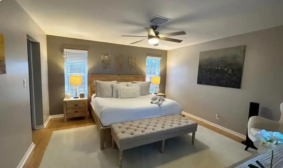528 Date Palm Drive, Lake Park FL 33403 photo 4