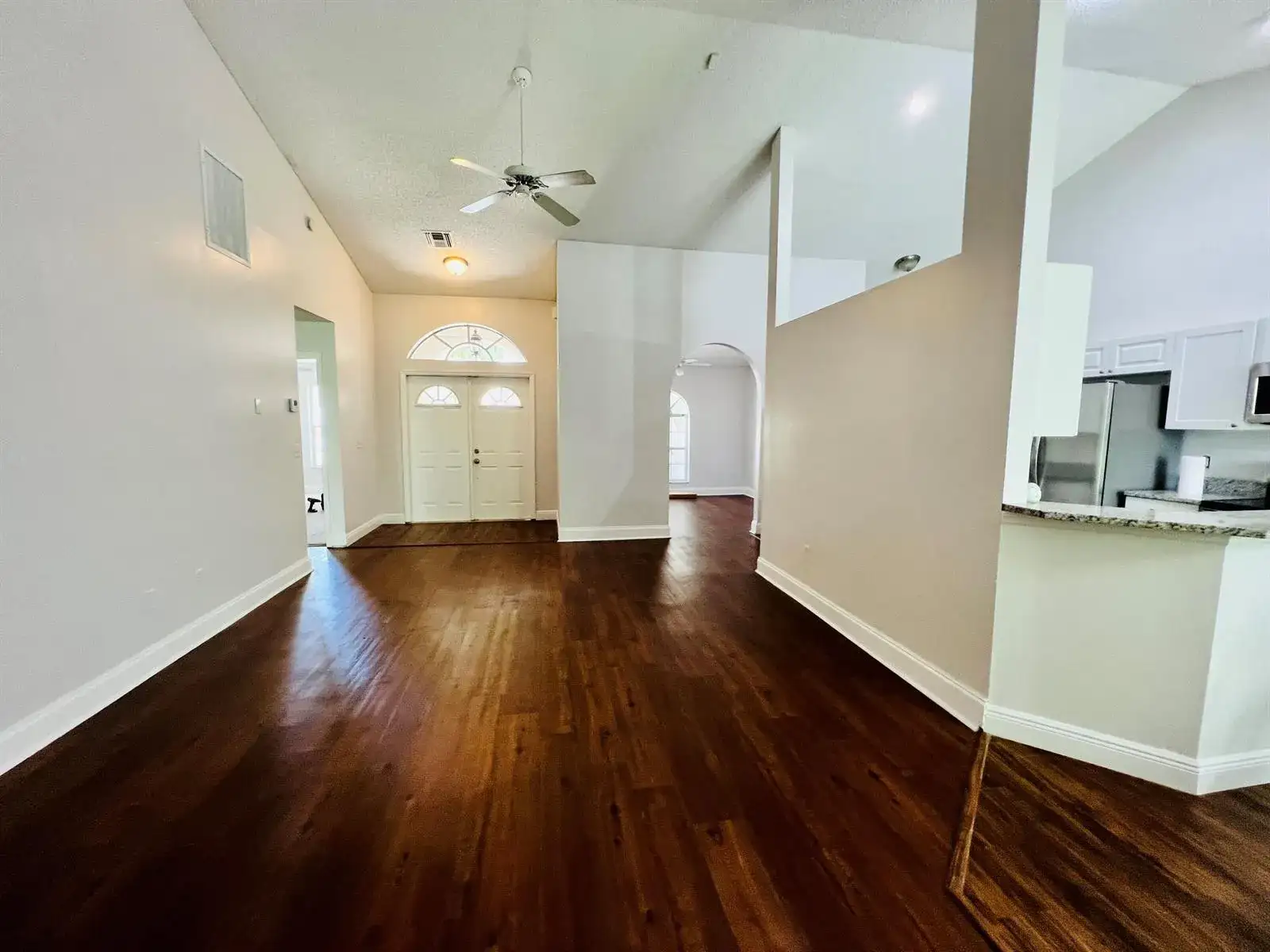 2485 Stonegate Drive, Wellington FL 33414 photo 2