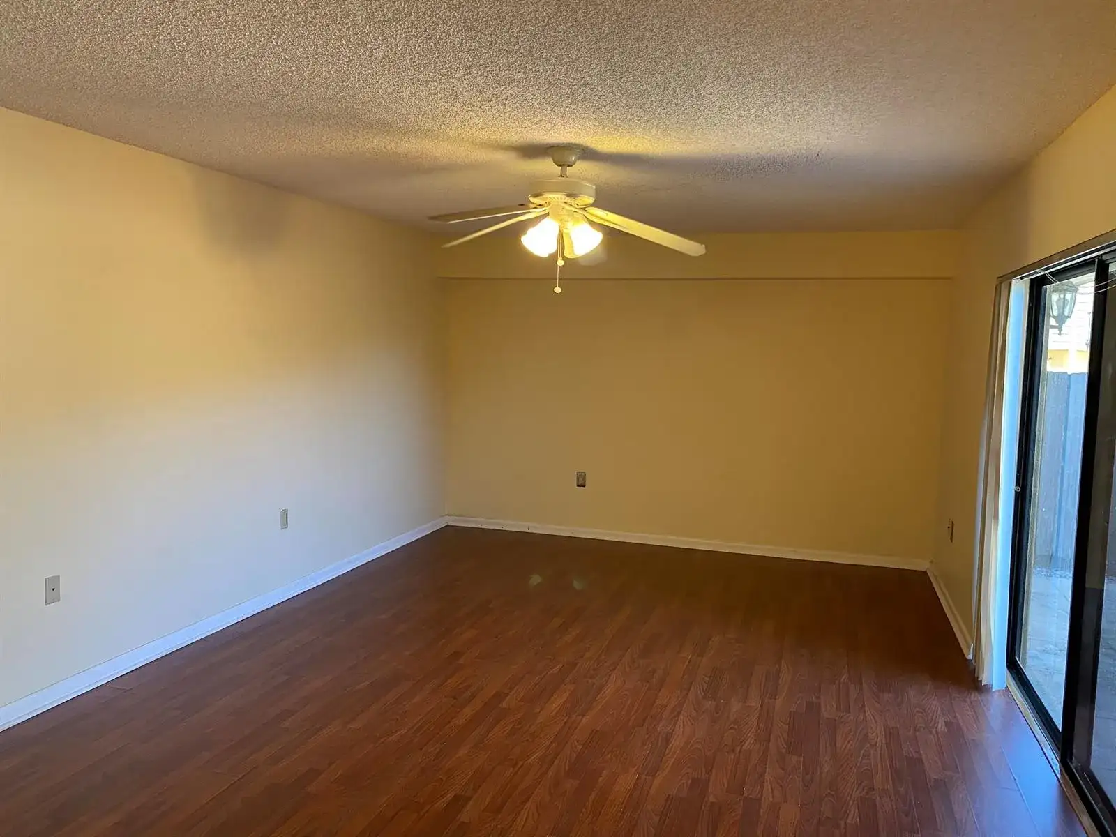 1603 16th Way, West Palm Beach FL 33407 photo 2