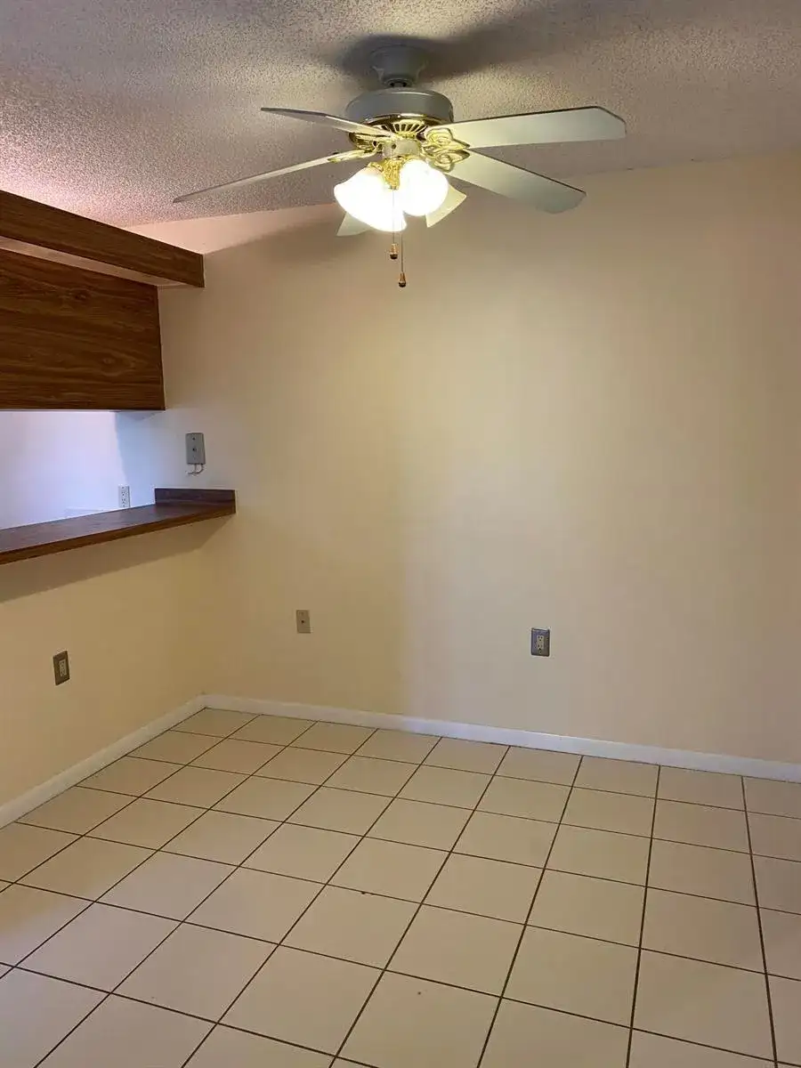1603 16th Way, West Palm Beach FL 33407 photo 4