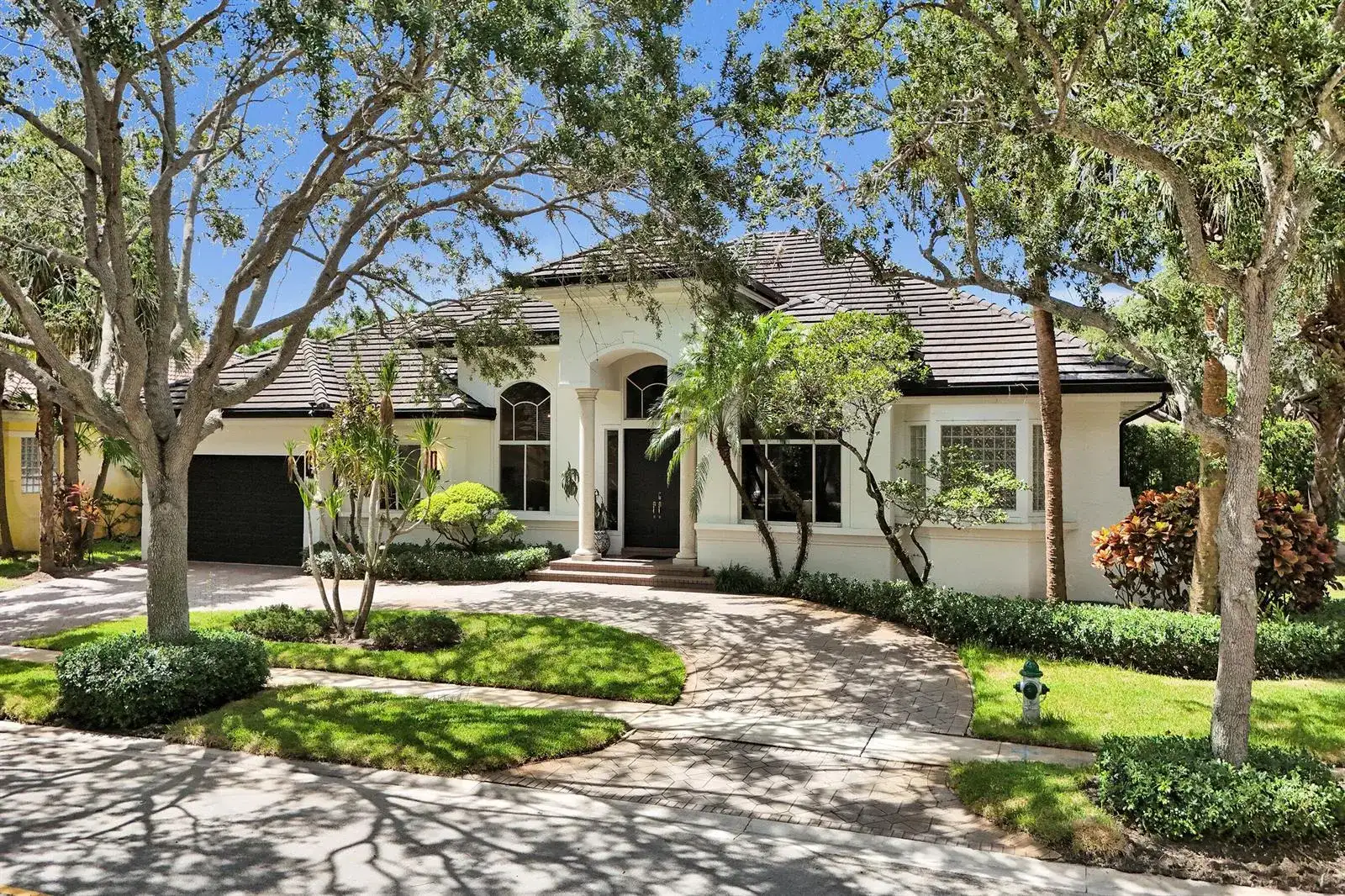 3348 Oak Hill Street, Hollywood FL 33312 photo 2