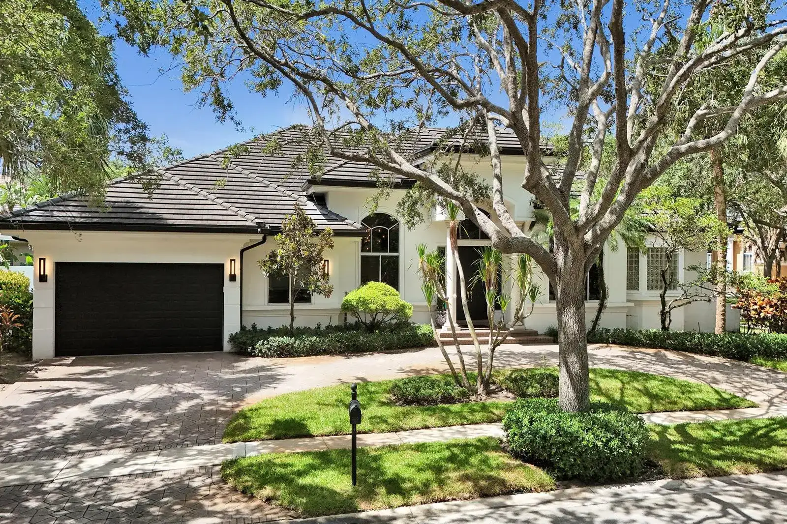 3348 Oak Hill Street, Hollywood FL 33312 photo 3