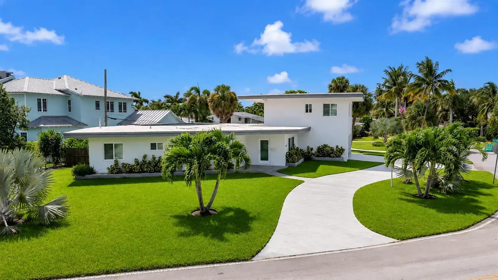 2812 NE 27th Street, Lighthouse Point FL 33064 photo 4