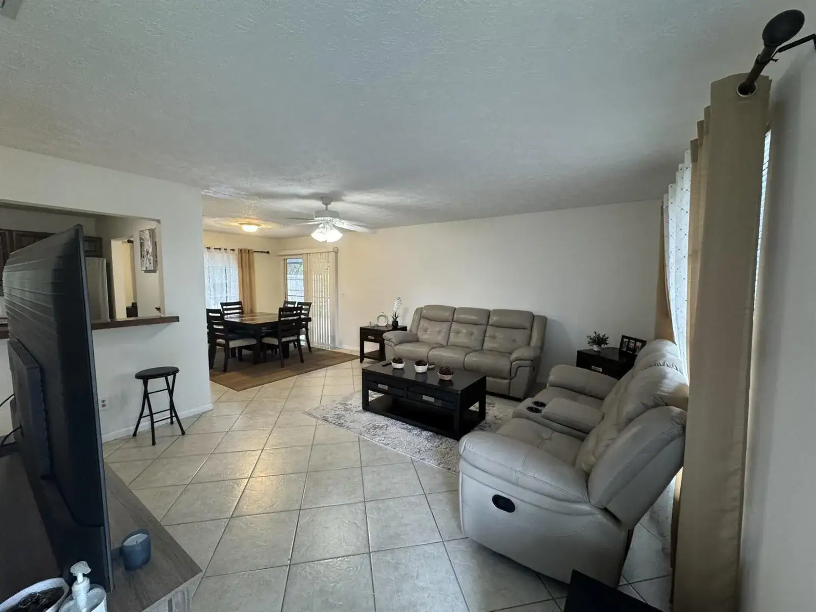 882 SE Walters Terrace, Port St. Lucie FL 34983 photo 5
