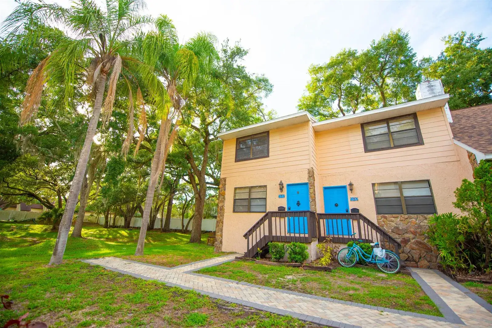 12216 N 59th Street, Tampa FL 33617 photo 4