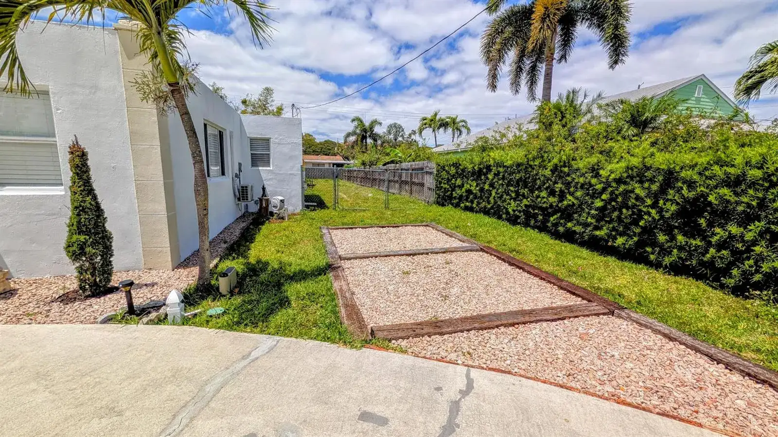 407 NW 7th Street # A, Boynton Beach FL 33426 photo 3
