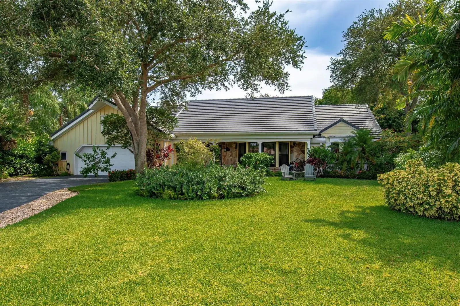 6962 S Grande Drive, Boca Raton FL 33433 photo 2
