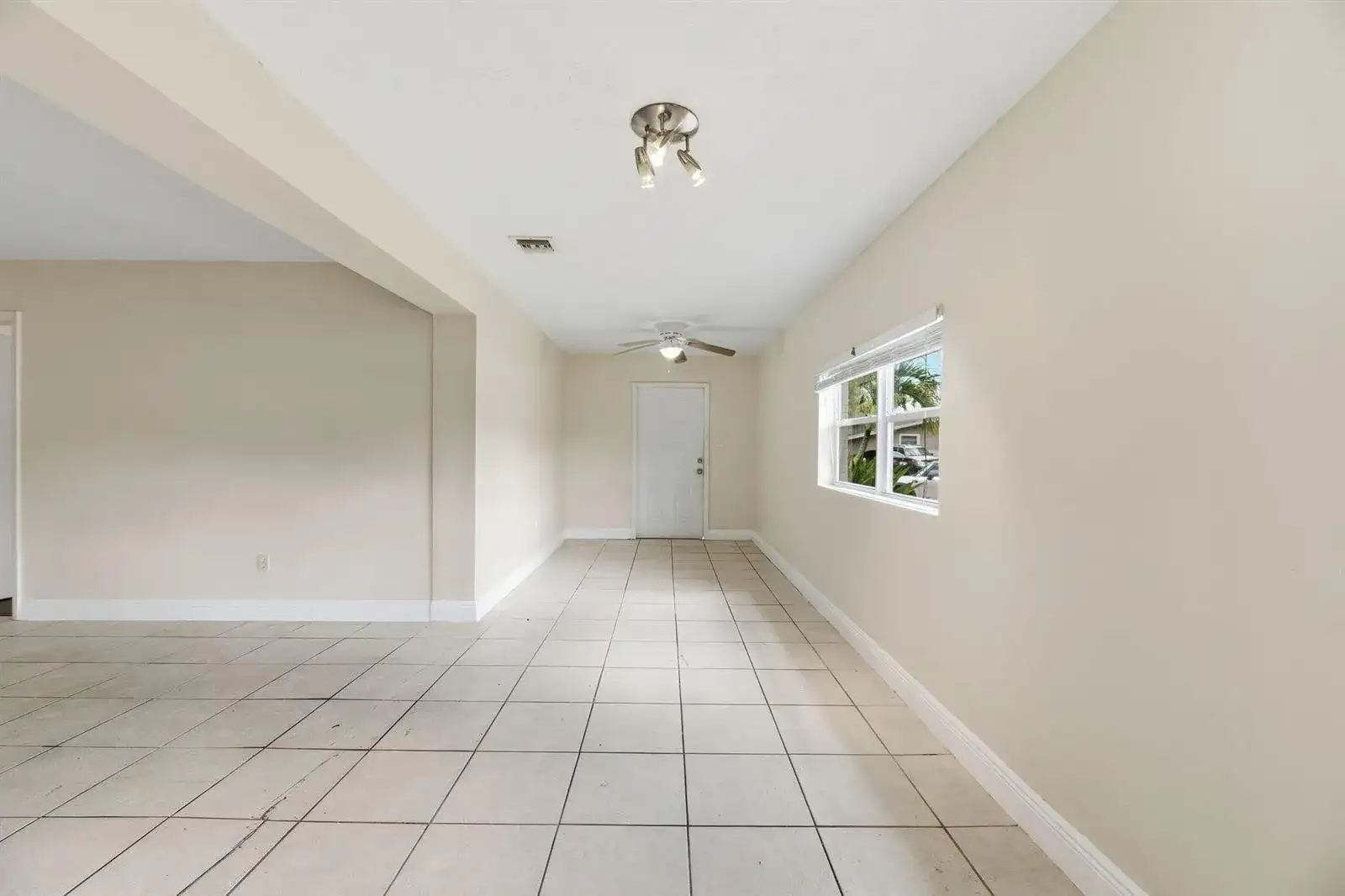 5131 SW 6th Street, Margate FL 33068 photo 2