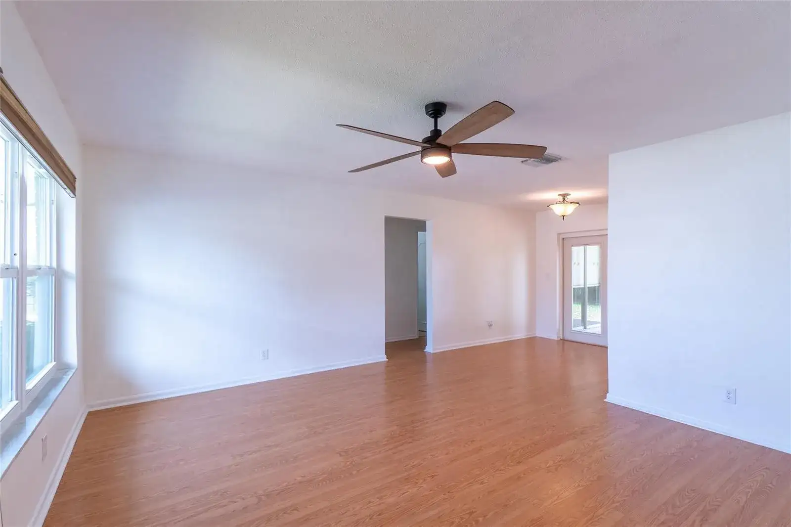 4714 NW 44th Street, Tamarac FL 33319 photo 2