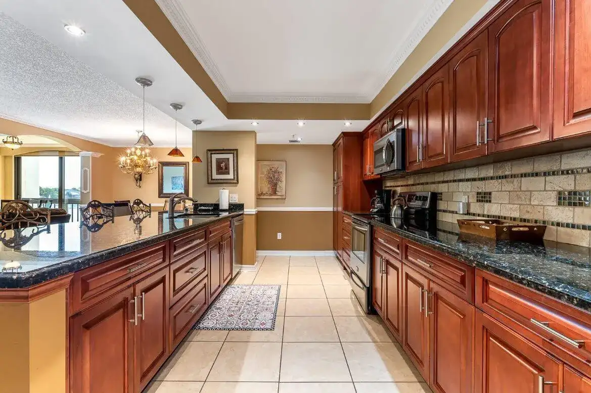 1915 Lavers Circle, Delray Beach FL 33444 photo 3