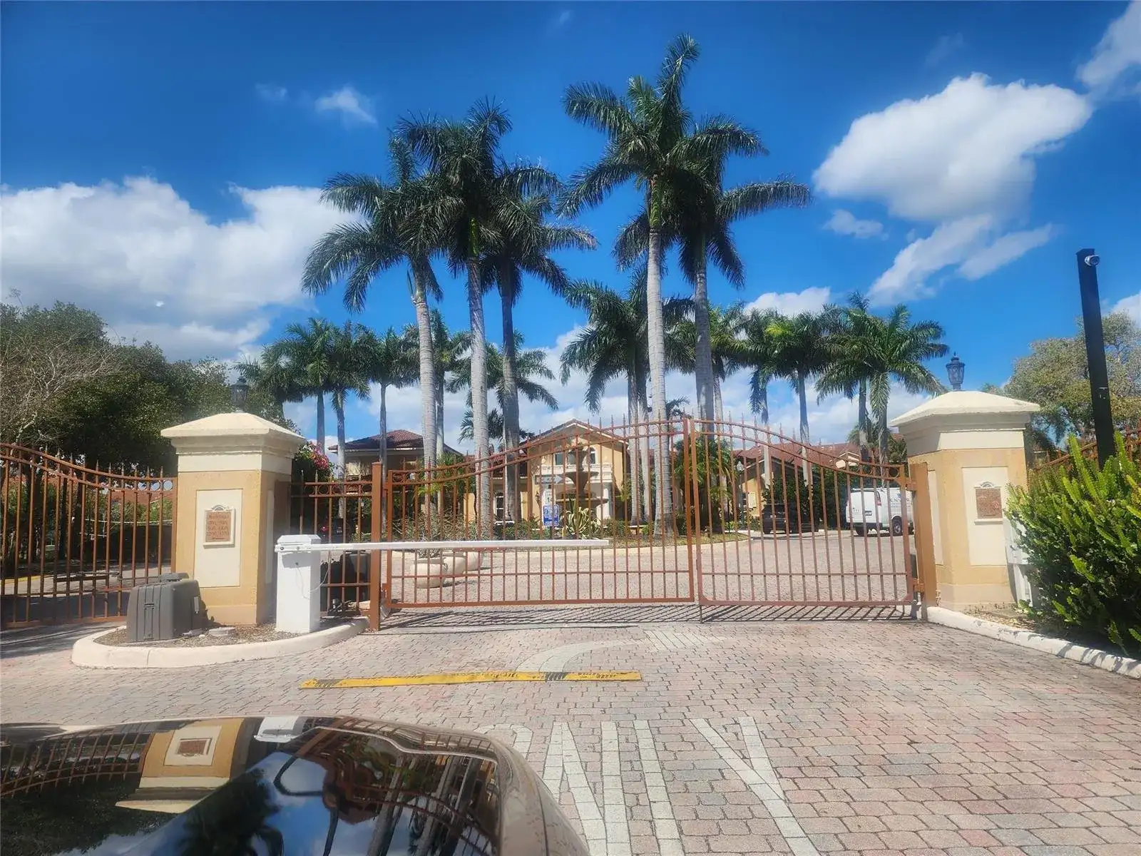 317 Villa Circle # 317, Boynton Beach FL 33435 photo 2