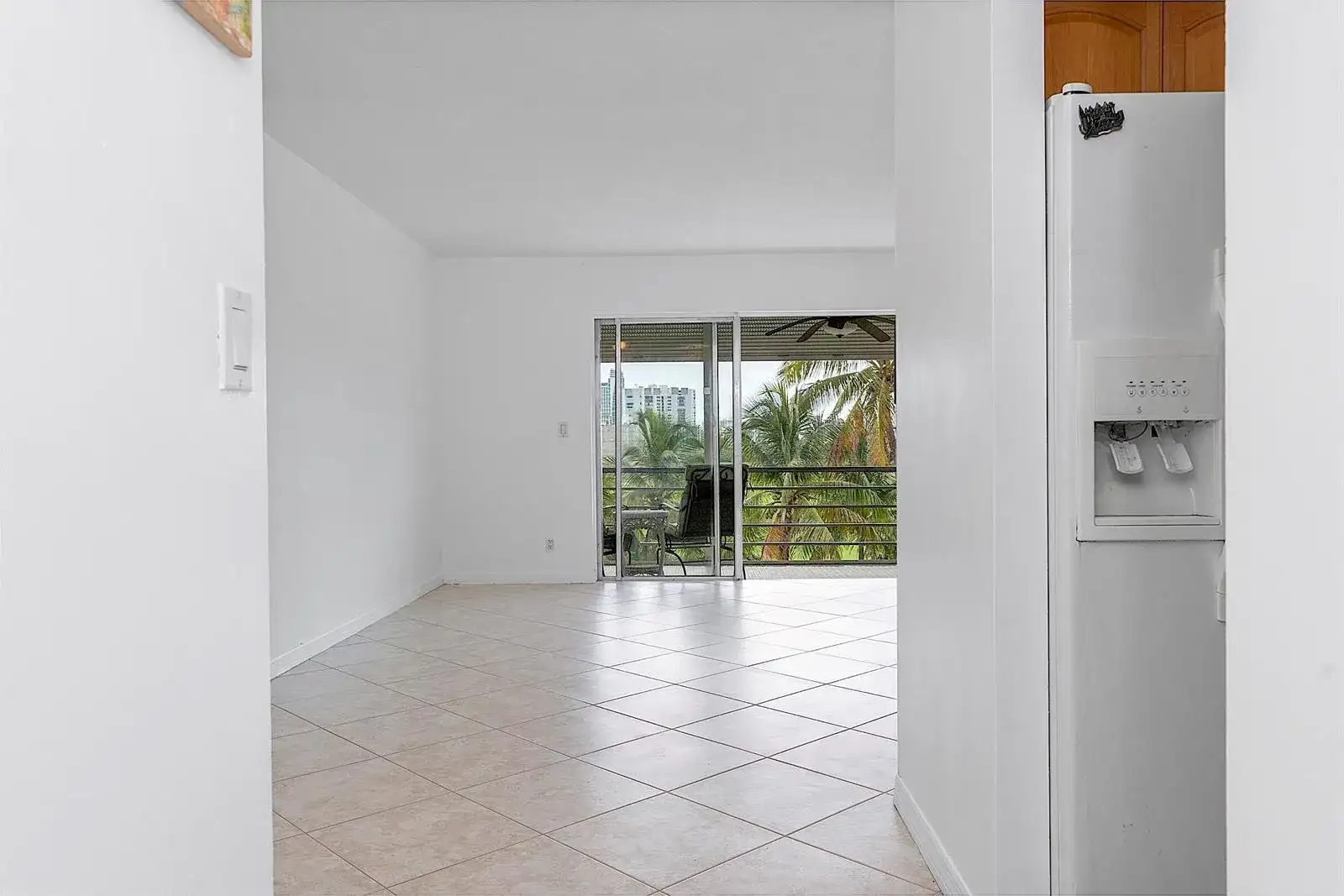 300 NE 14th Avenue # 501, FL 33009 photo 5
