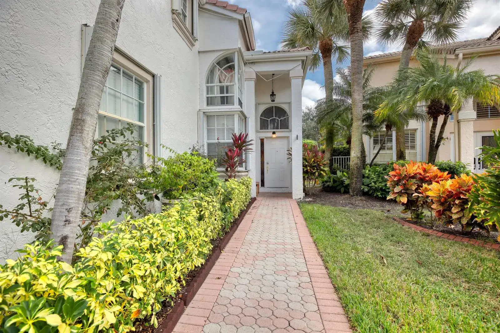 2070 Chagall Circle, West Palm Beach FL 33409 photo 4