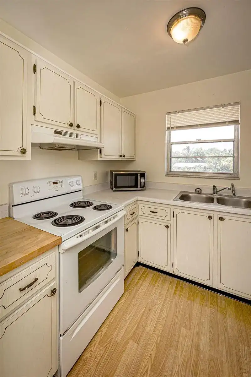 420 W Palm Street # 23, Lantana FL 33462 photo 4