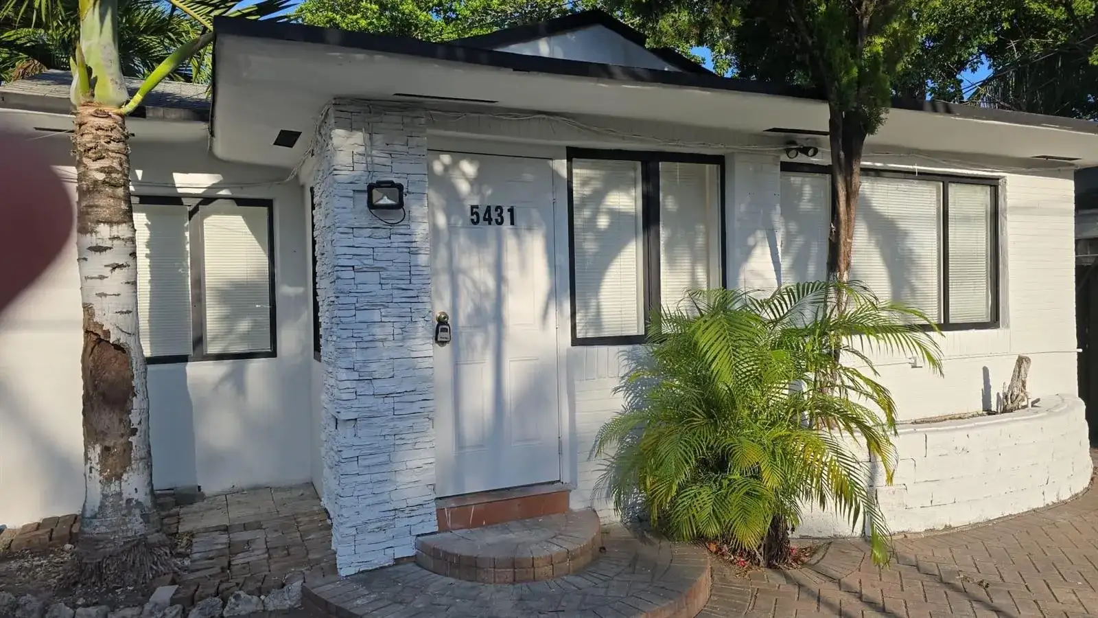 5431 NW 30th Avenue, Miami FL 33142 photo 3