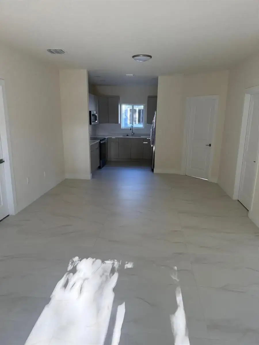2999 NW 9th Street, Fort Lauderdale FL 33311 photo 4
