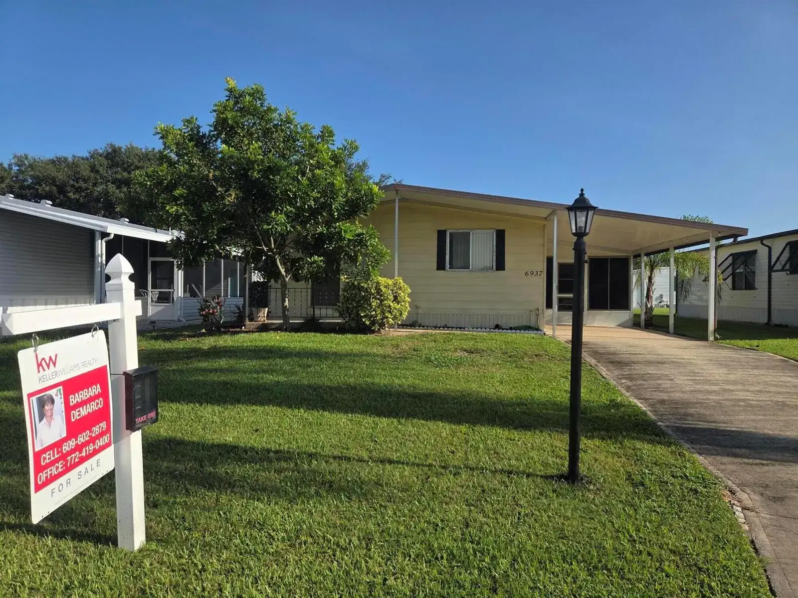 6937 SE Delegate Street, Hobe Sound FL 33455 photo 2