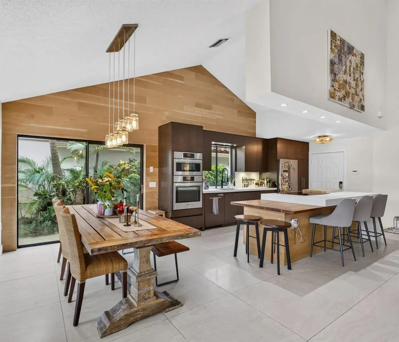 2613 Mohawk Circle, West Palm Beach FL 33409 photo 3