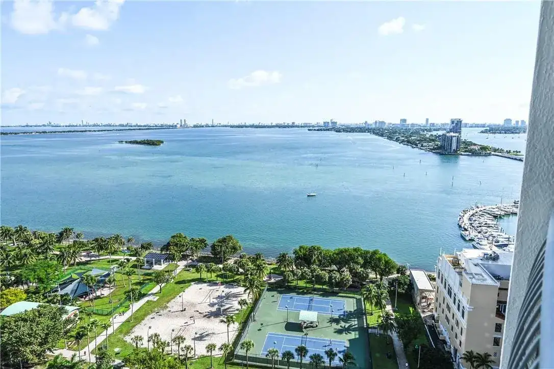 1750 N Bayshore Drive # 2403, Miami FL 33132 photo 3