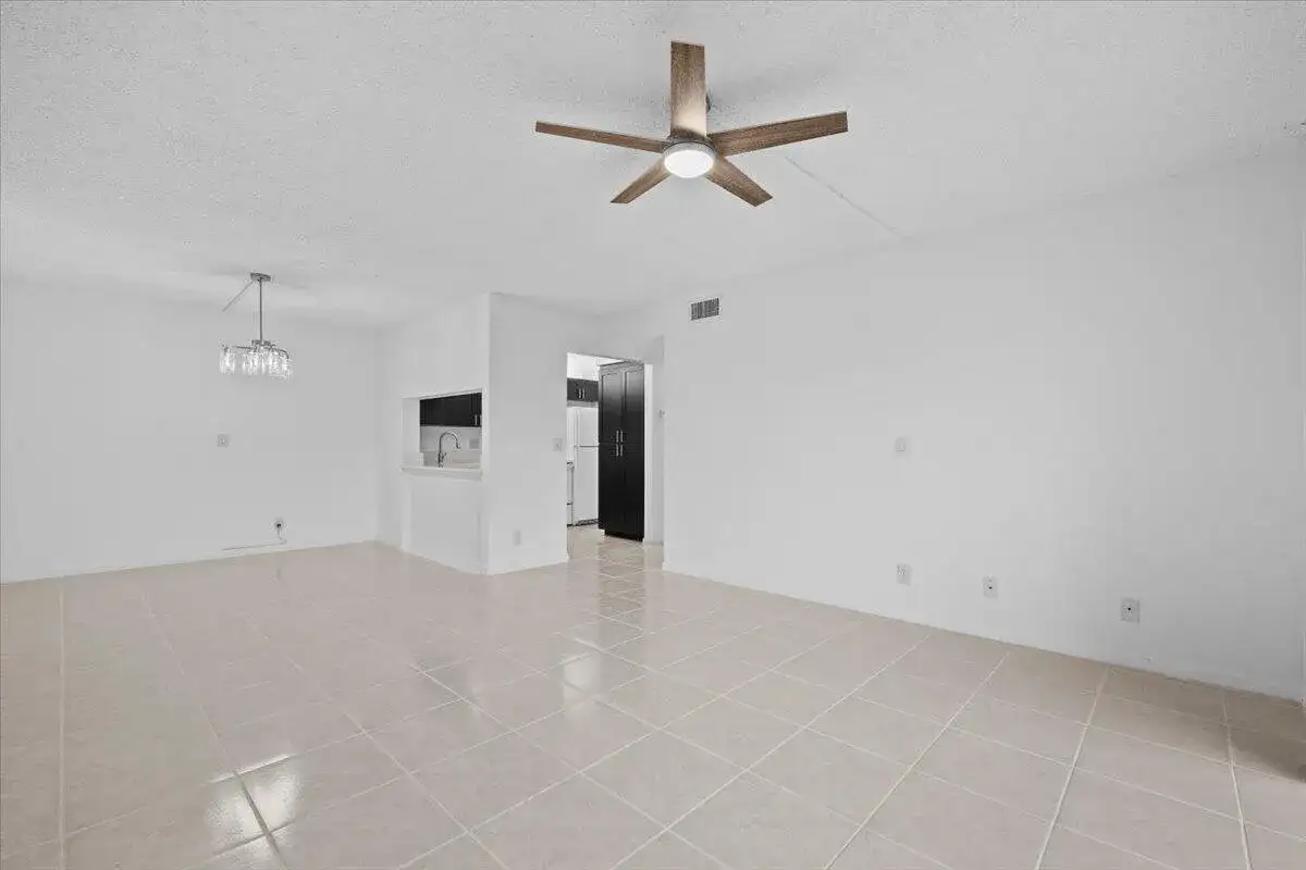 708 Sunny Pine Way # B1, FL 33415 photo 5