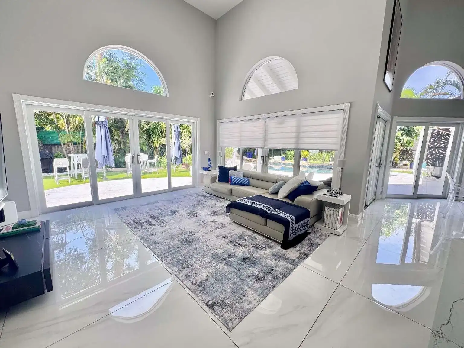233 Pershing Way, West Palm Beach FL 33401 photo 5