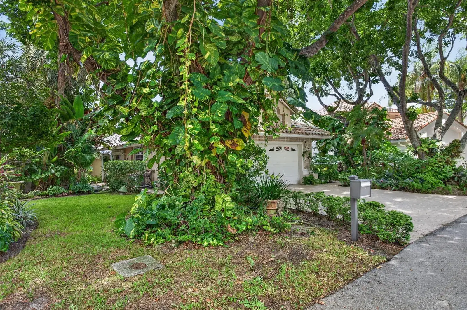 526 Misty Oaks Drive, Pompano Beach FL 33069 photo 4