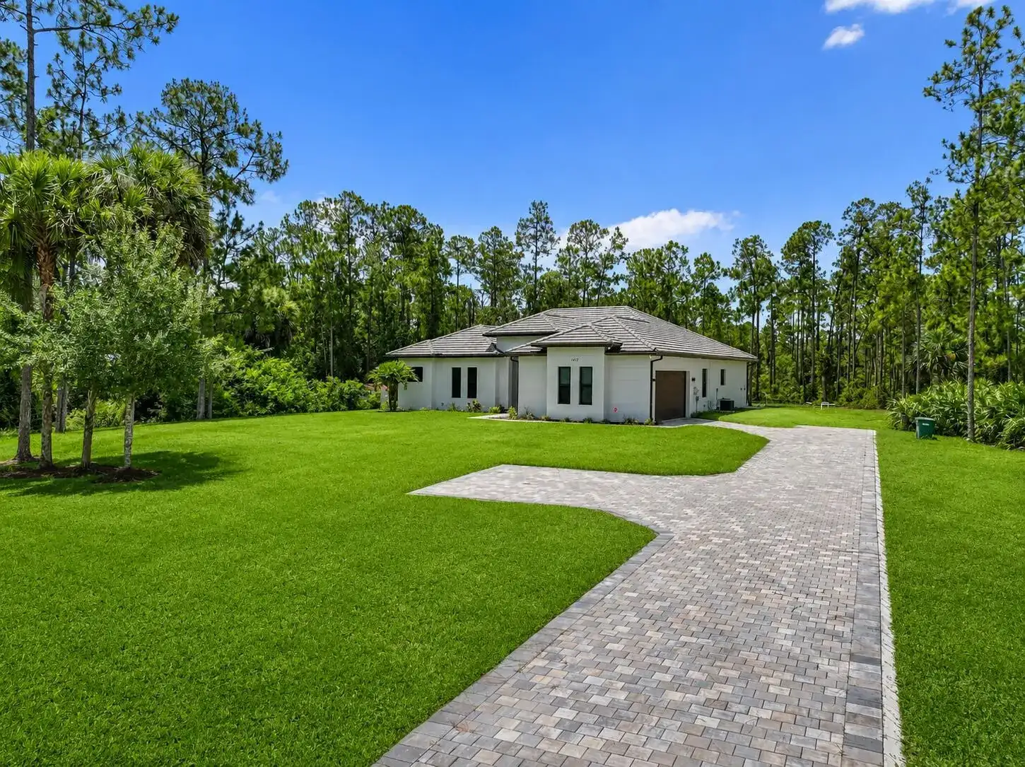 1412 22nd Avenue NE, Naples FL 34120 photo 2