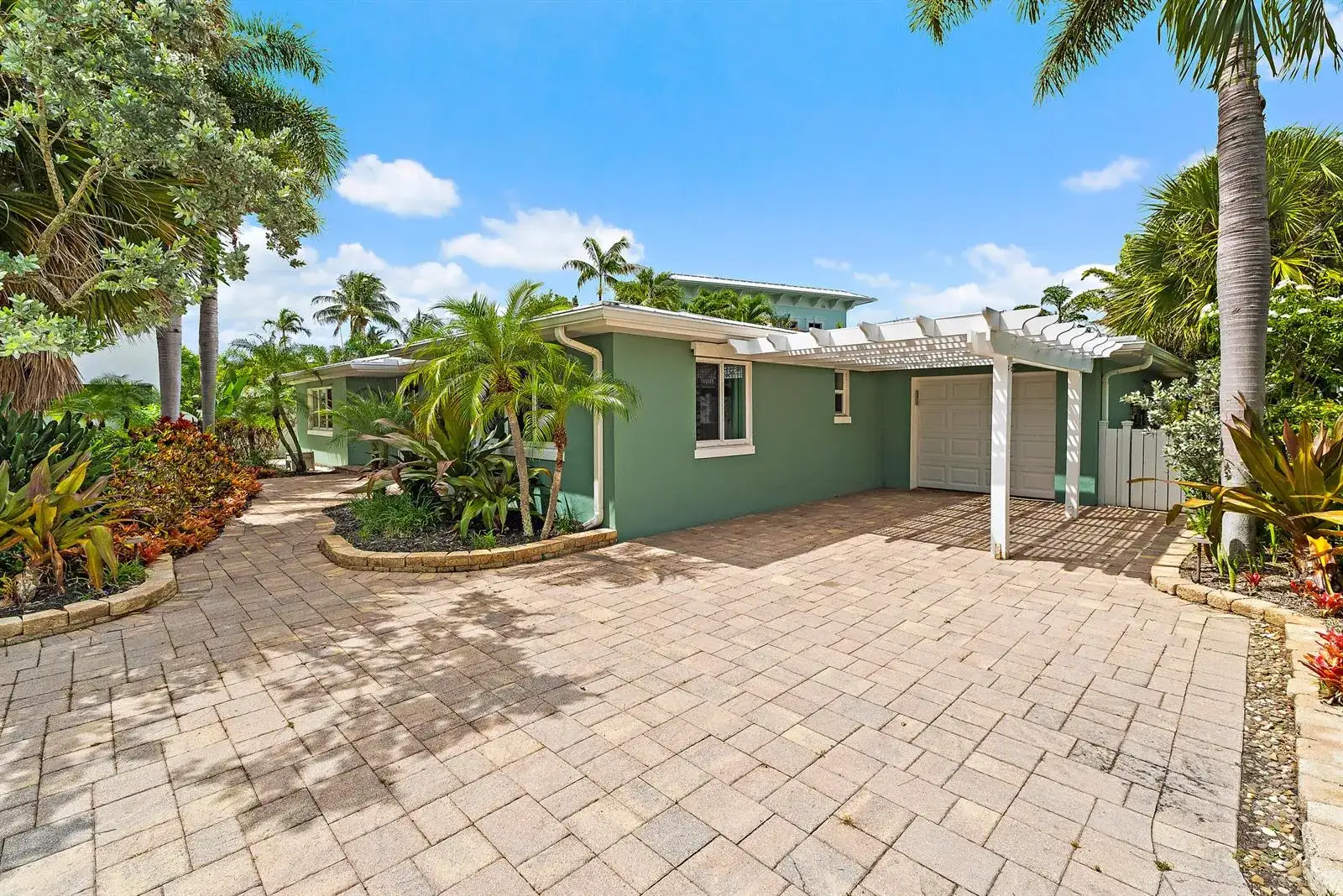 440 Jupiter Lane, Juno Beach FL 33408 photo 5