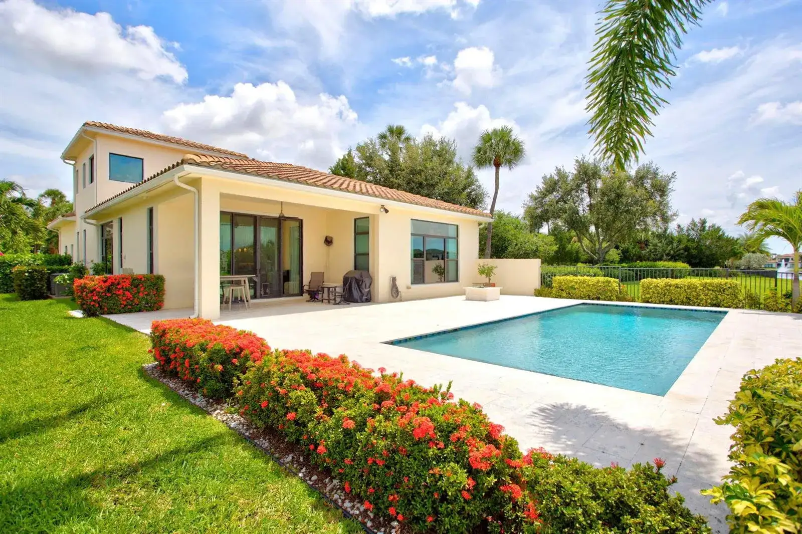 8236 Grand Prix Lane, Boynton Beach FL 33472 photo 3