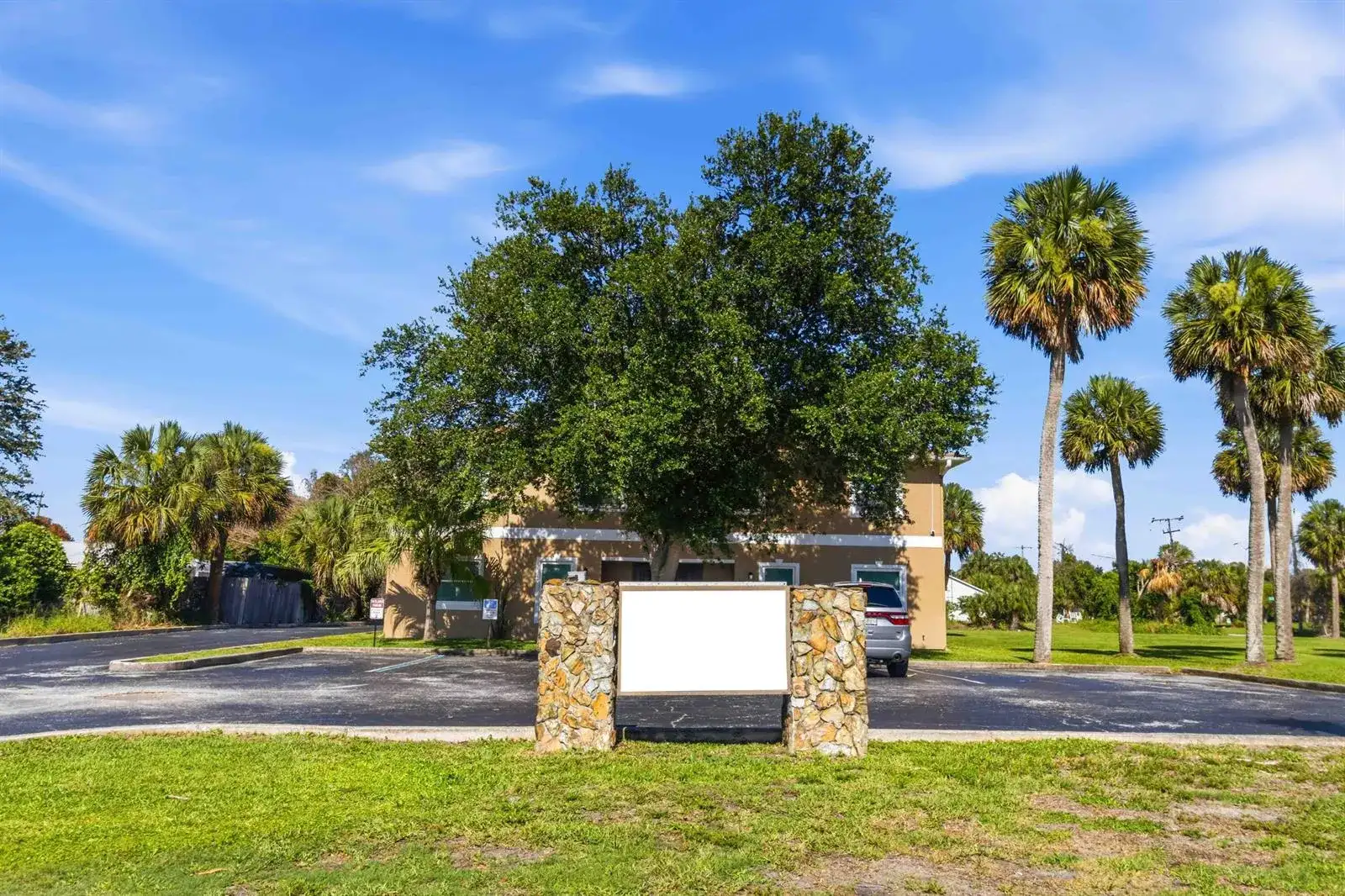111 Scott Street, Melbourne FL 32901 photo 4