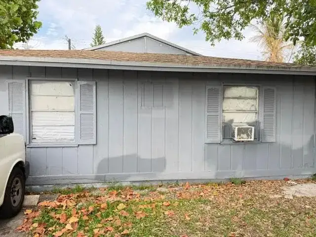 714 S H Street, FL 33460 photo 4