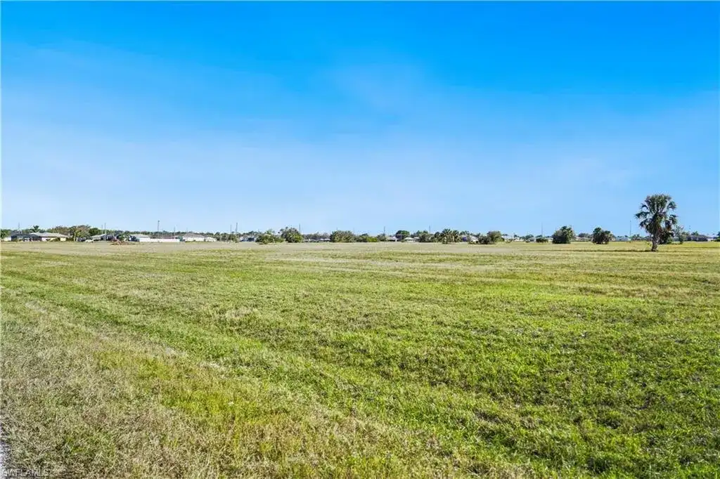 2016 NE 17th Terrace, Cape Coral FL 33909 photo 4