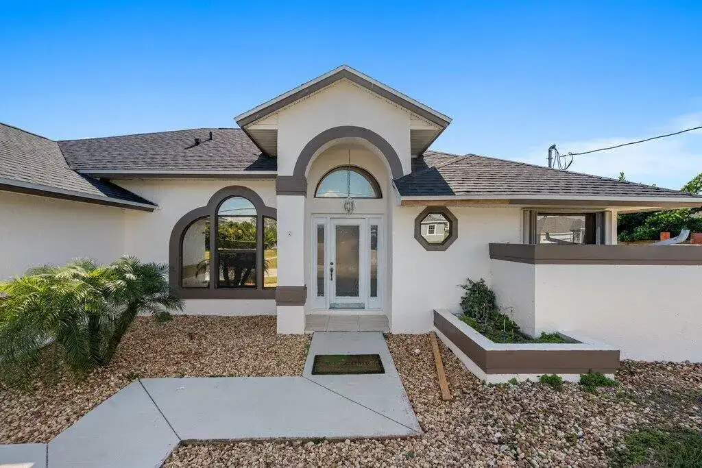434 SW Jeanne Avenue, Port St. Lucie FL 34953 photo 4